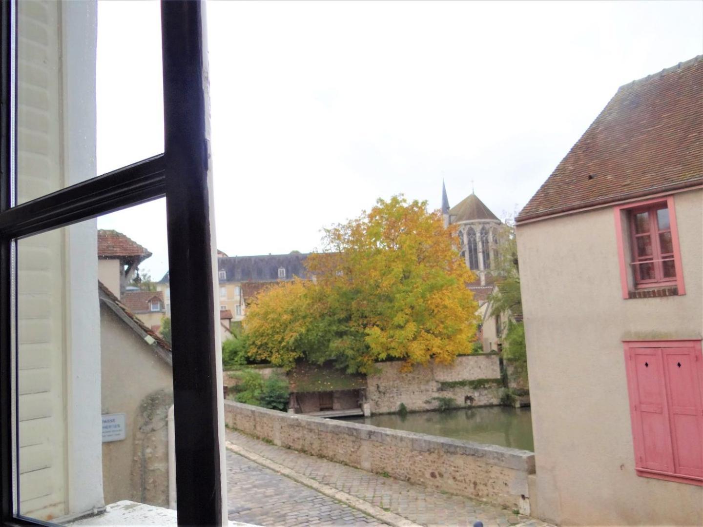 Apartment Au Fil De L'eure, Quartier Authentique Et Plein De Charme