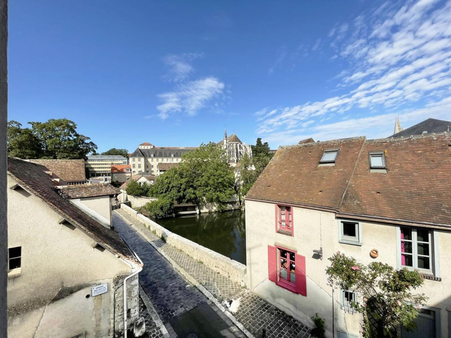 Au Fil De L'eure, Quartier Authentique Et Plein De Charme Apartment *